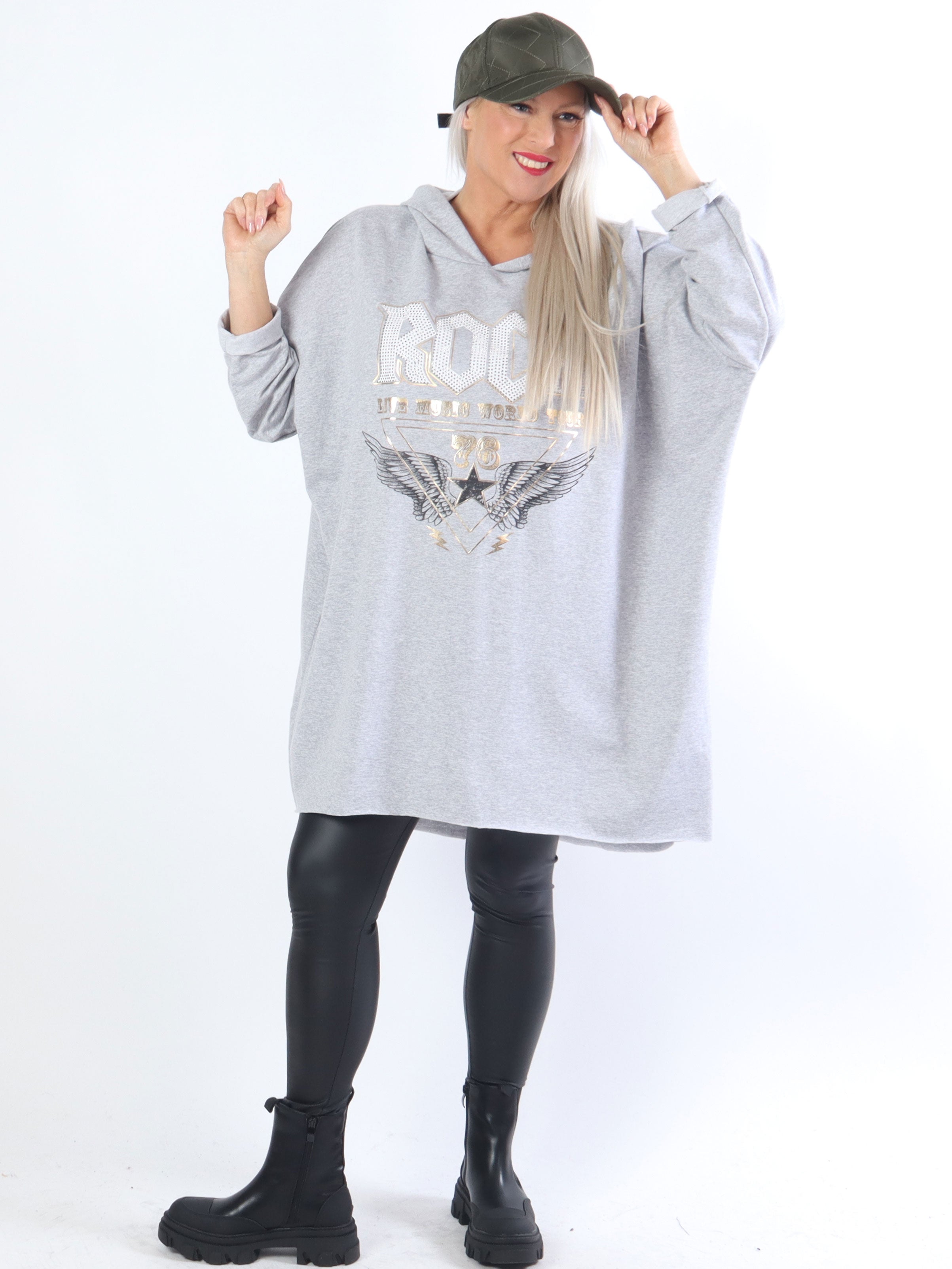 Rock - Cool plus size kjole med hætte og tekst